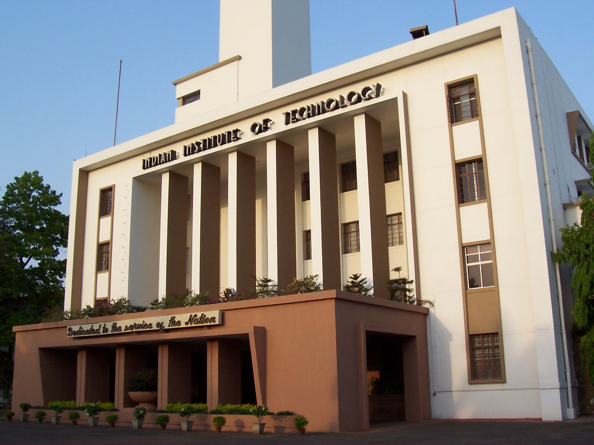 提高印度理工学院学费的提议被搁置了
