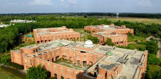 IIM Lucknow