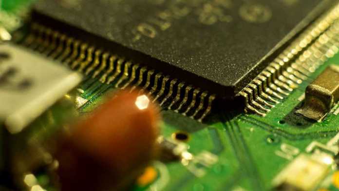 印度理工学院设计了印度第一台国产微处理器