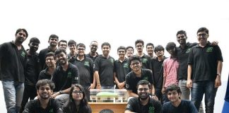 来自马德拉斯印度理工学院的Avishkaar Hyperloop团队